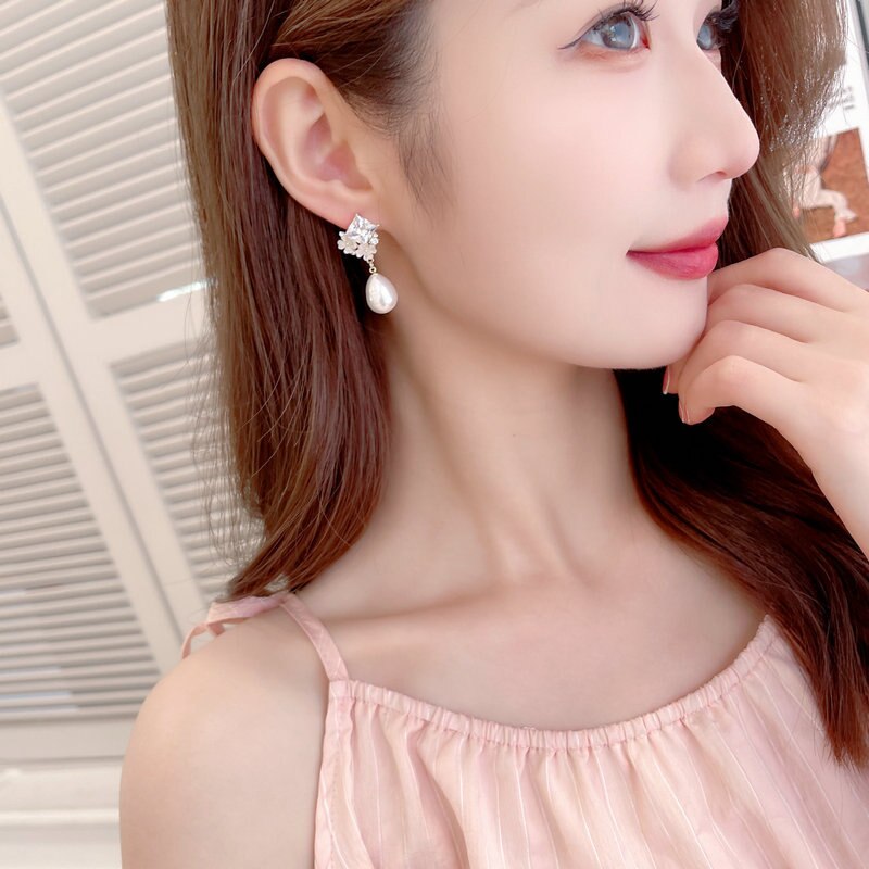 Orecchini A Fiore Con Perle E Zirconi Cubici | Eleganti A Perno E A Cerchio Per Donna, Ipoallergenici, Gioielli Alla Moda