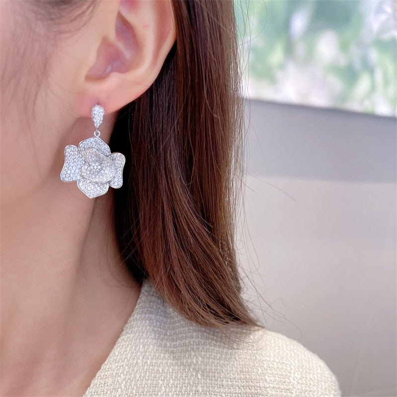 Temperament French Brand Designers Earring Camellia Flower Stud Earring  Dangle for Women Wedding Bride Jewelry Gifts